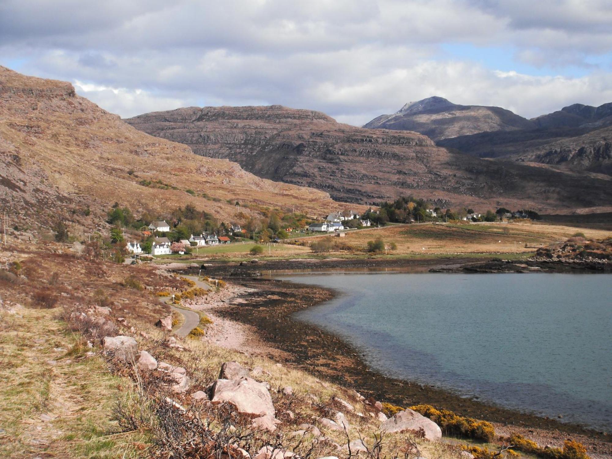 Torridon Youth Hostel エクステリア 写真