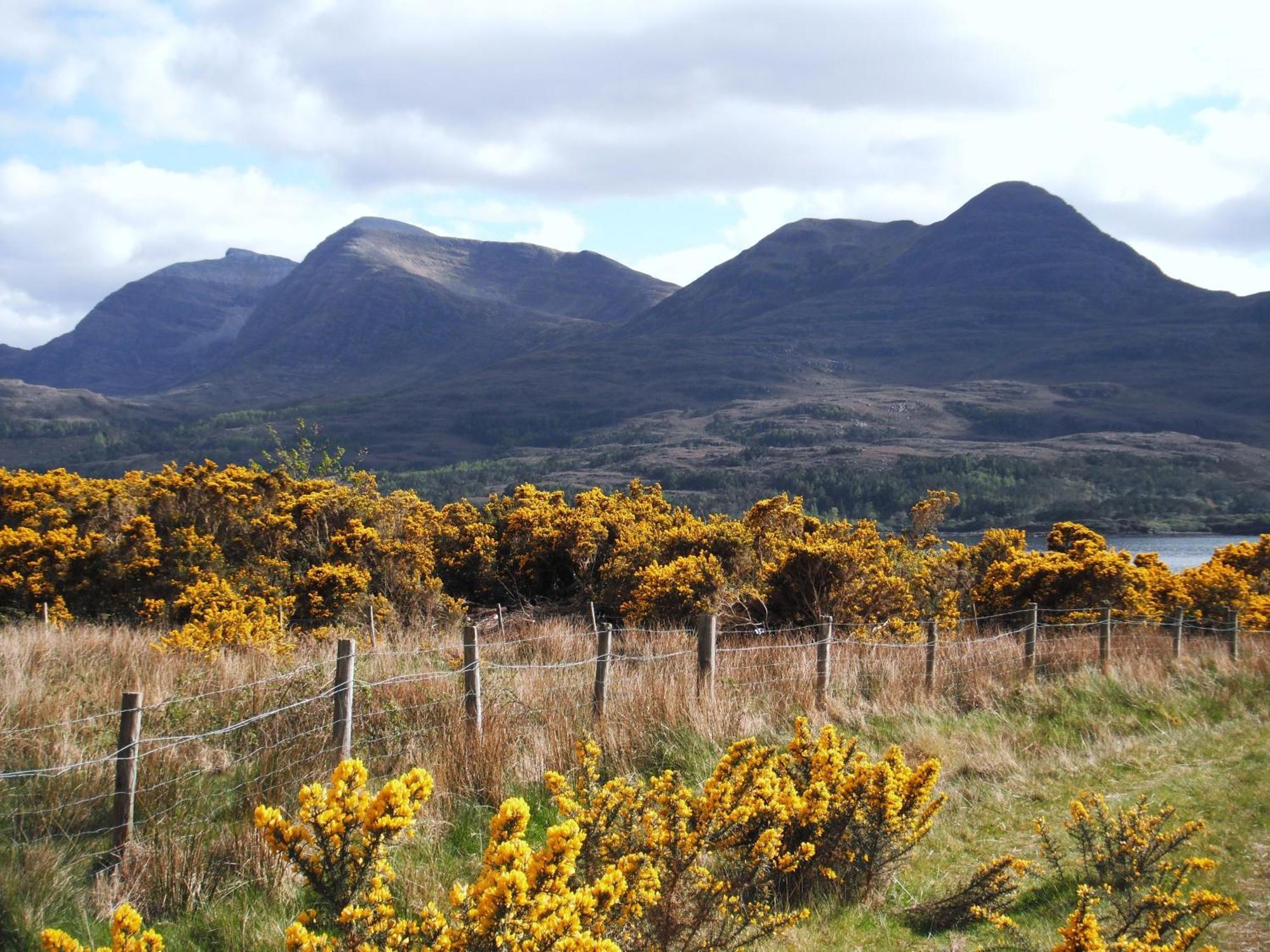 Torridon Youth Hostel エクステリア 写真